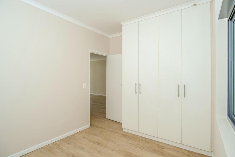 2 Bedroom Property for Sale in Muizenberg Western Cape